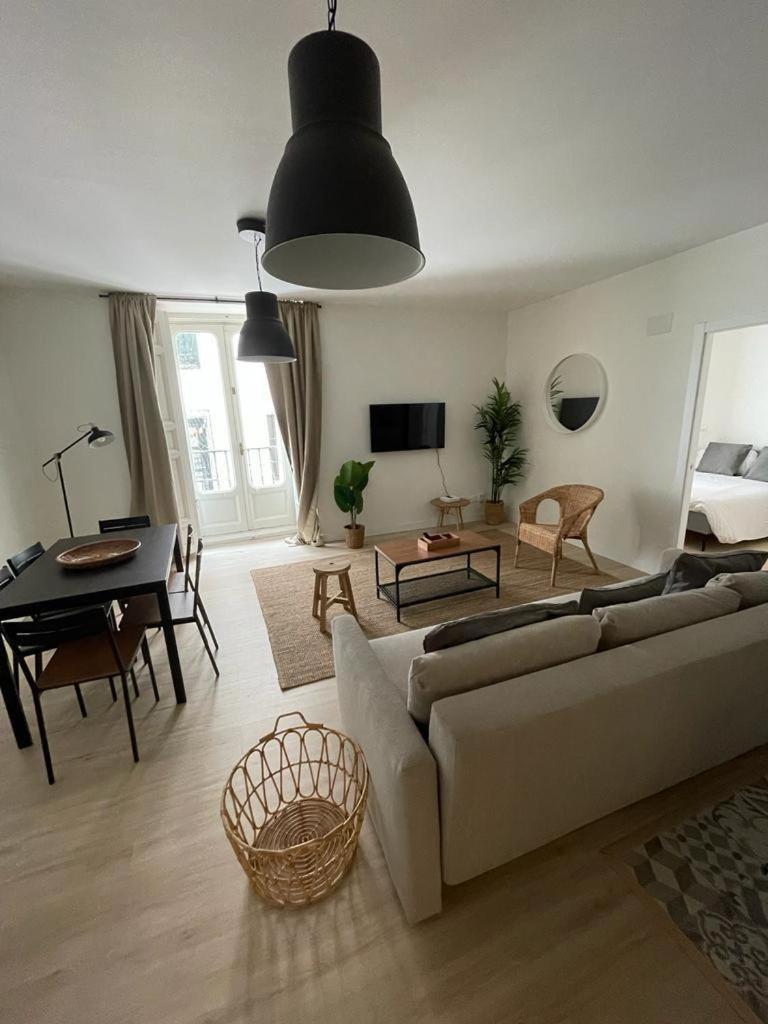 Cozy&New Apartment Para 6Pax En La Plaza De Tirso - Madrid E1 المظهر الخارجي الصورة