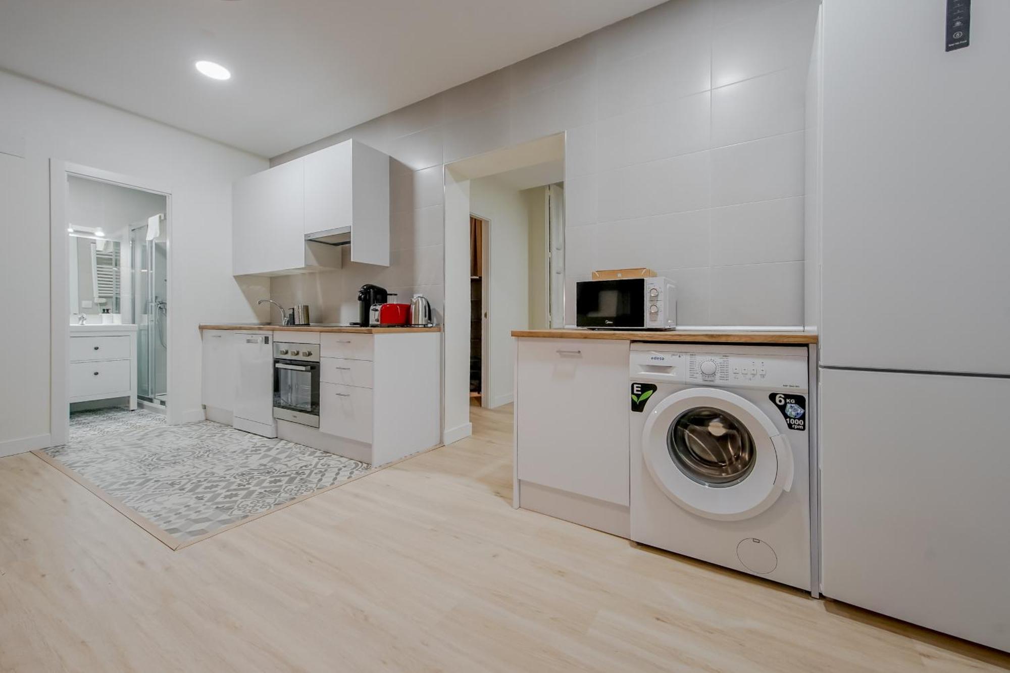 Cozy&New Apartment Para 6Pax En La Plaza De Tirso - Madrid E1 المظهر الخارجي الصورة