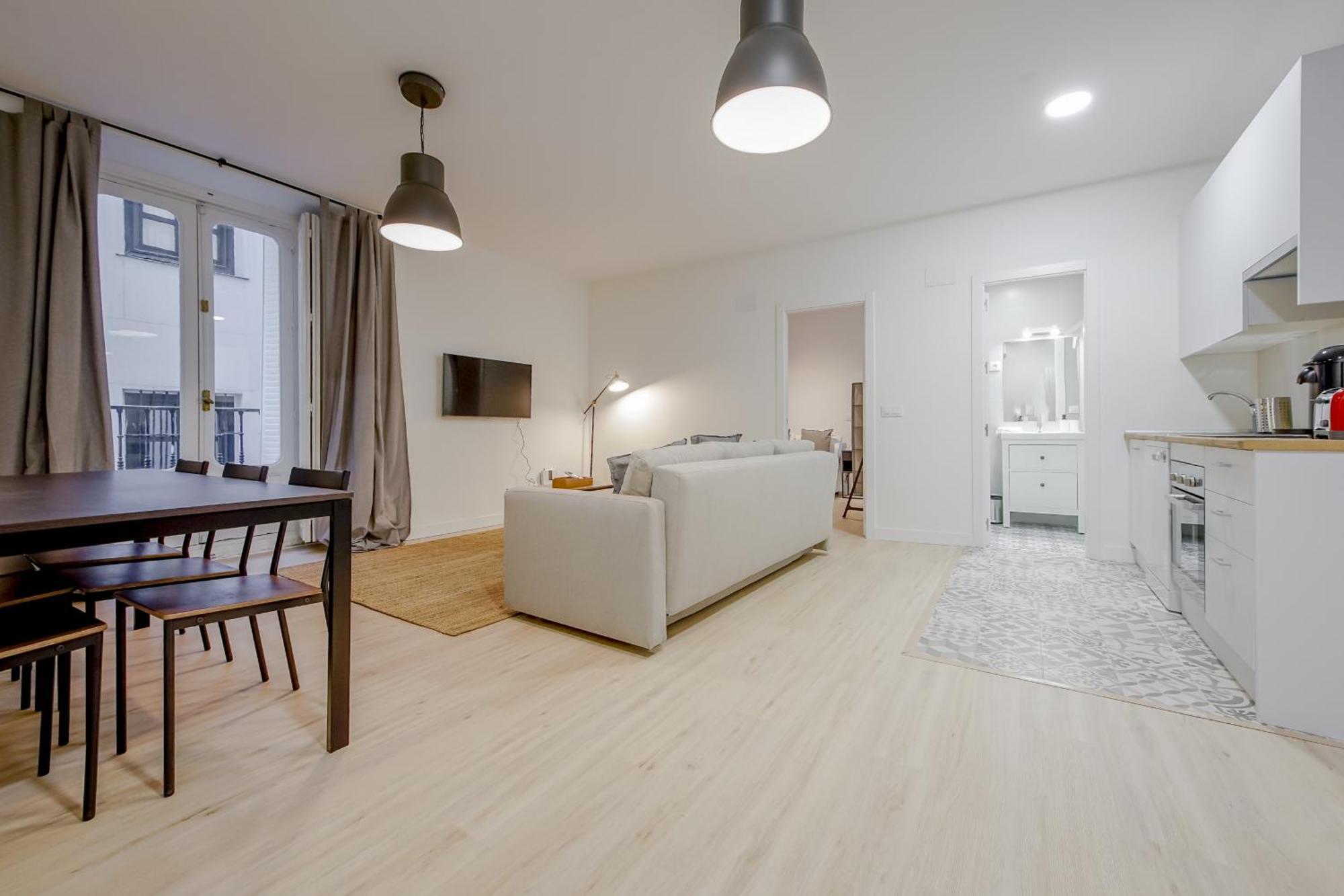Cozy&New Apartment Para 6Pax En La Plaza De Tirso - Madrid E1 المظهر الخارجي الصورة